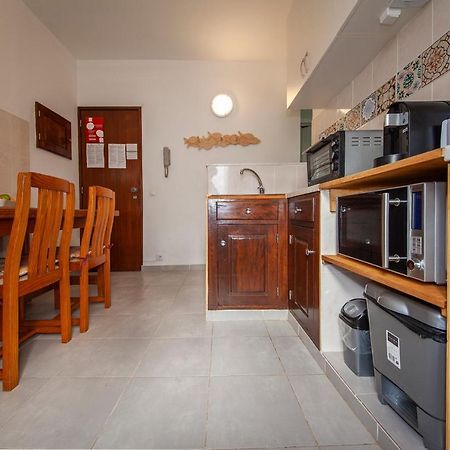 A13 - Channel Street Central Apartment Lagos Eksteriør billede